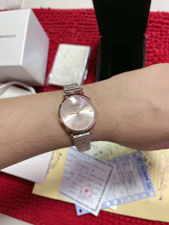 满天星手表，阿玛尼个人闲置一个手表 ，现在...