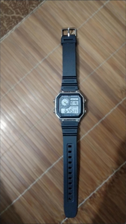 手表免费送先到先得。有大量手表。全新手表，...