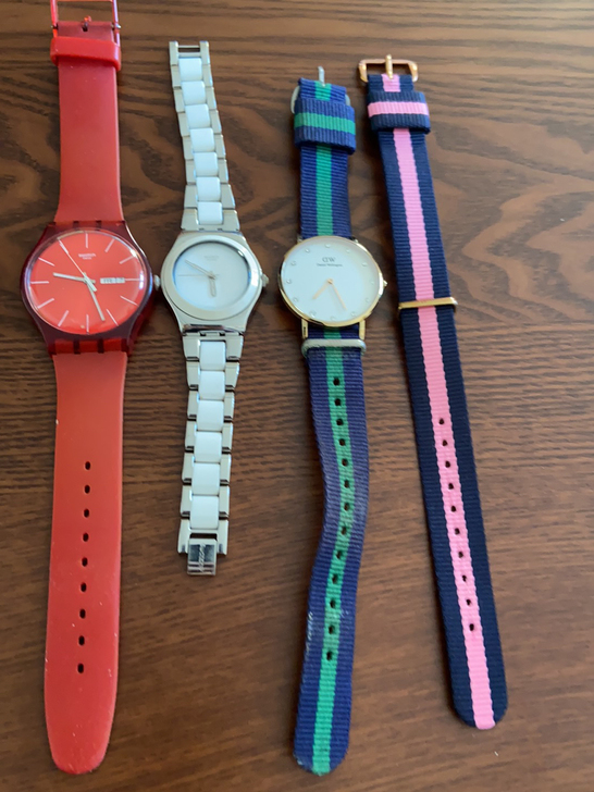 手表3只  品牌Swatch.DW