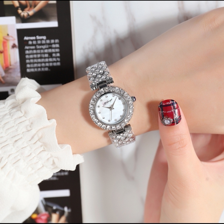 意卡伊YIKAYI满钻女士腕表，奥地利雪钻...