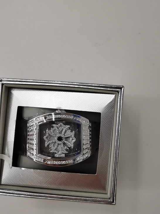 veecans 情侣手表