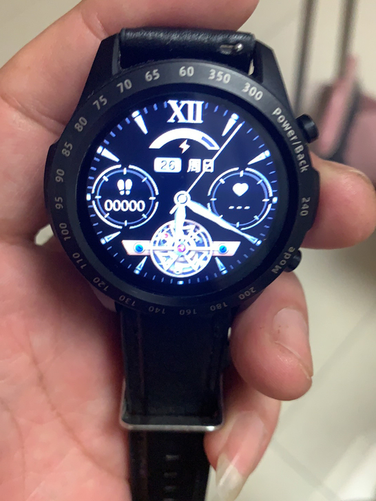 九九新三百买的基本没戴几天，不想要低价转让...