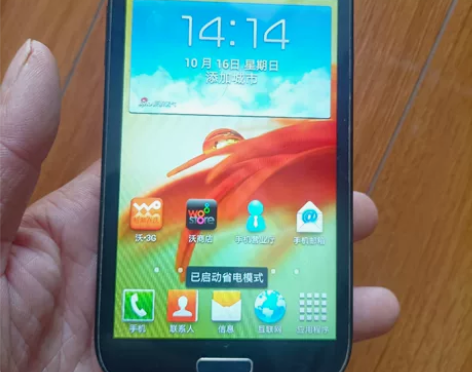 三星手机型号l9082i，成色挺好，需要的...