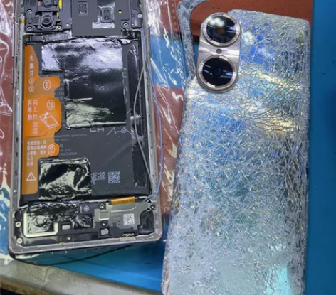 荣耀60不开机重摔不开机伊拉克战斗机 感兴...