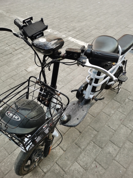 iBike哈啰电动车，大粗轮胎，满盘电机，...