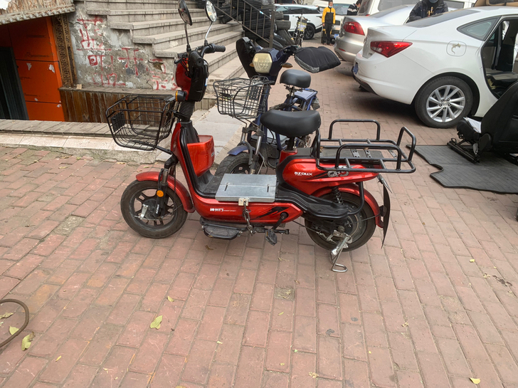 电瓶车几乎全新