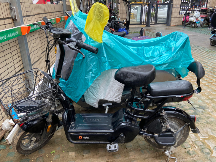 雅迪电动车