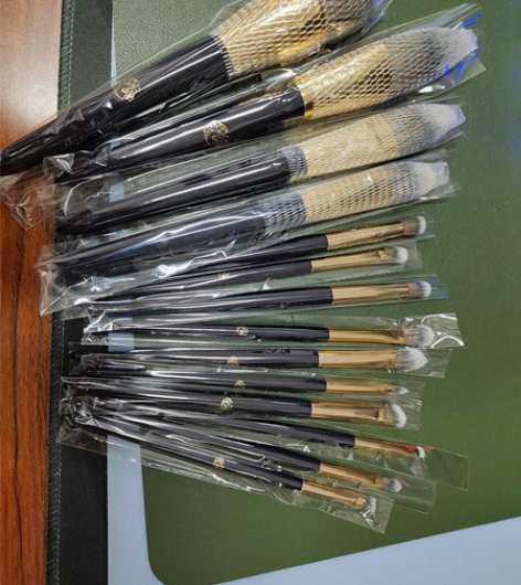 今日福利艾诺琪化妆刷套装墨如蓝14支初学者...