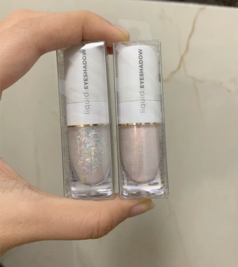 mipoo液体眼影 打包出 一个全新 一个...