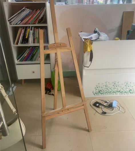 实木画架广告架素描油画，可调节，闲置占地方...