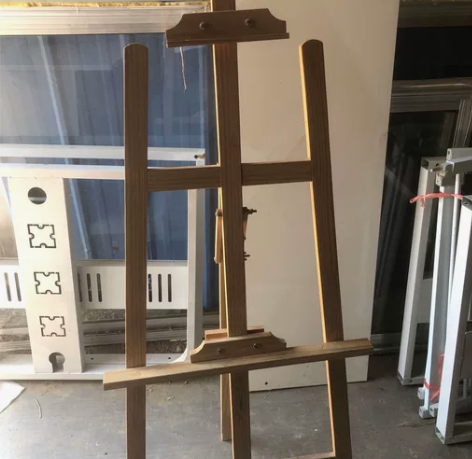 美术专用画架，常规1m5。之前只用于放展示...