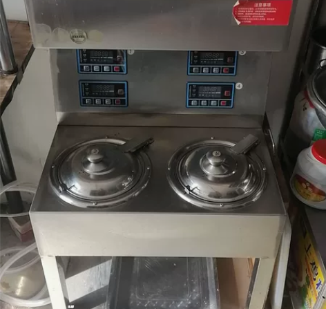 四个电磁炉头商用煲仔饭机 感兴趣的话点“我...