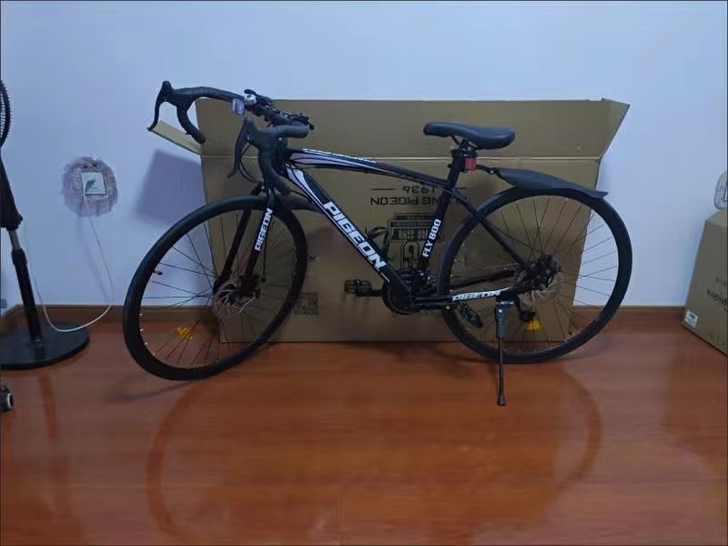 飞鸽公路车   自己买的一次没骑，全新，含...