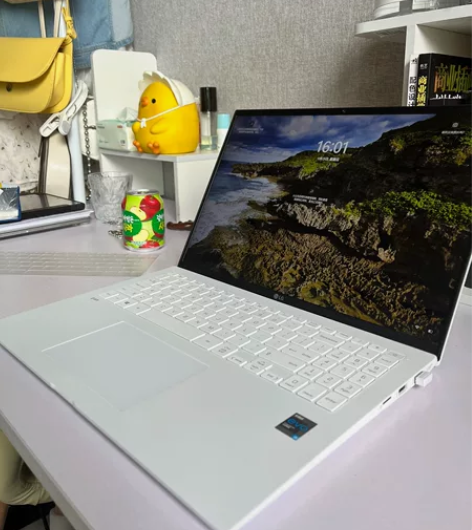 LG原厂2K屏幕 99%DCI-P3	16...