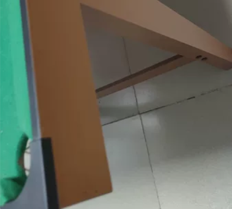 这台球有人喜欢吗，就用一回，小孩回去忘带了...