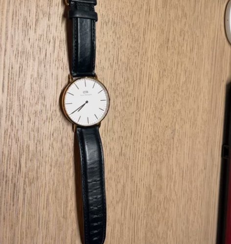 DW 手表 40mm （电池没电了）以前别...