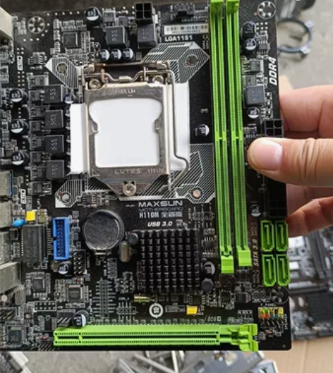 铭瑄h110m主板 功能正常 包邮江浙沪皖...