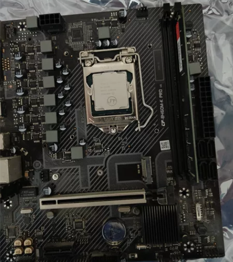 出售cpu主板内存 感兴趣的话点“我想要”...