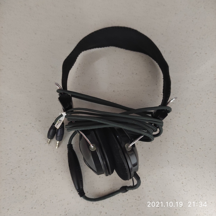 线控耳麦