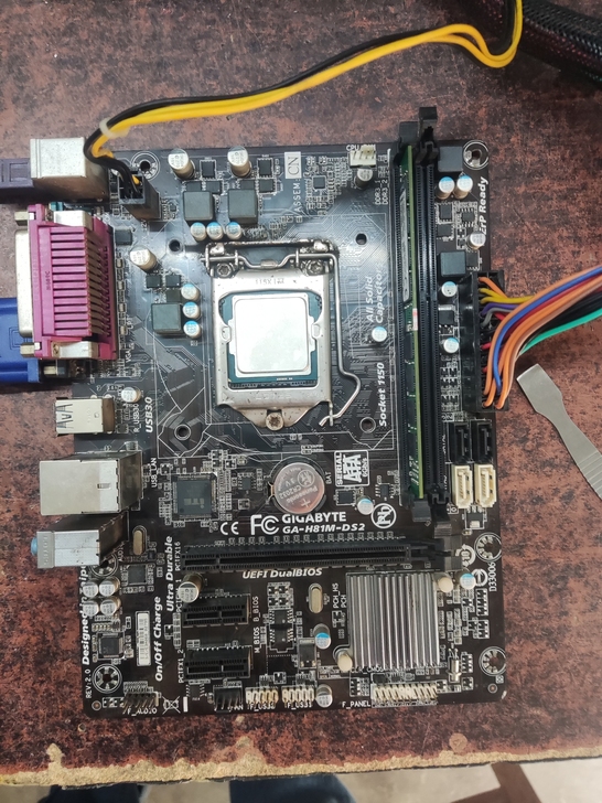 技嘉H81主板+G1840CPU套装，正常...