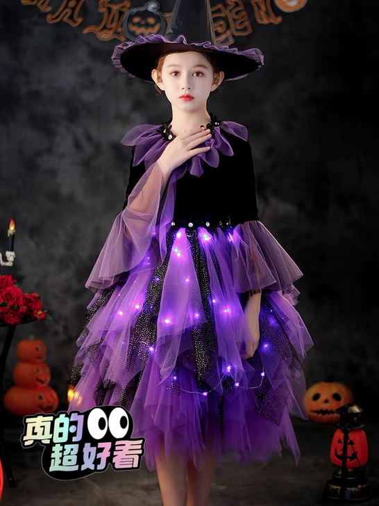 万圣节服装，只穿过一次，几乎全新。尺码16...