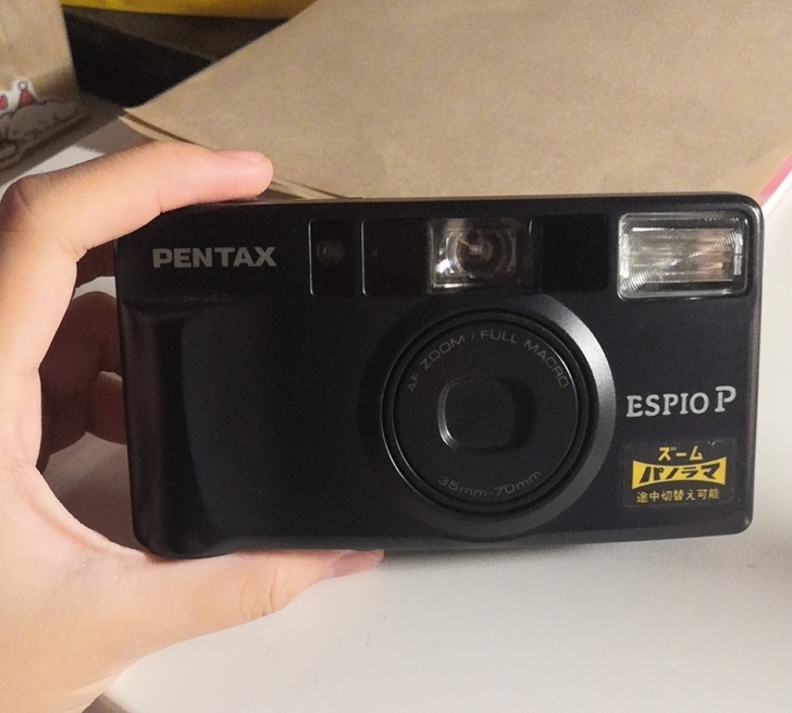 以前老爸在香港带回来的宾得相机,没怎么用过...