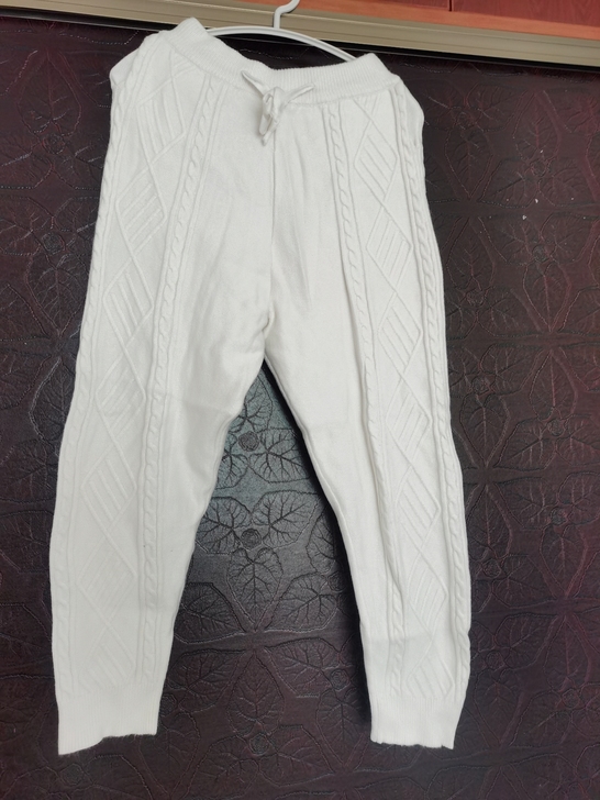 捡漏,全新针织裤