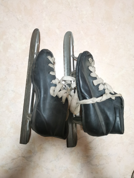 老物件 复古冰鞋37.42号