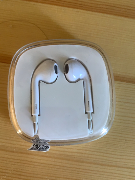 品胜耳机3.5mm插口