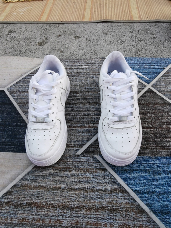 二手男鞋，耐克运动鞋37码   鞋子保证正...