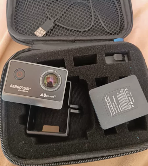 山狗a8运动相机 原价500多基本上没用过...