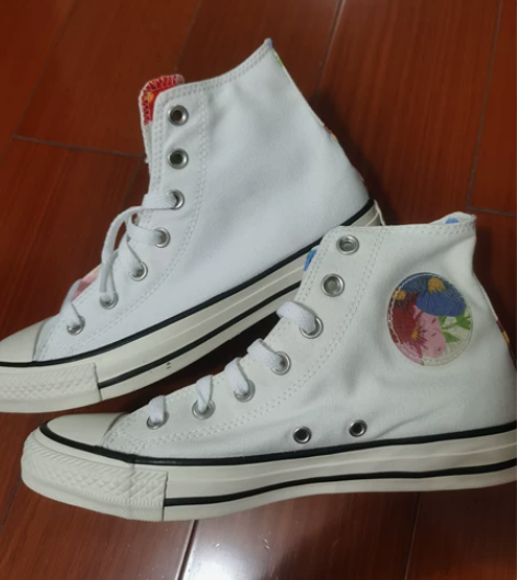 Converse匡威高帮休闲帆布鞋 全新一...