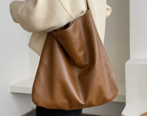 大容量包包女包2021新款潮时尚简约单肩包...