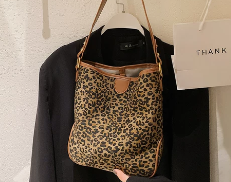 大容量包包女包2021新款爆款帆布豹纹单肩...