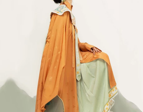 ?兰若庭 汉服 明制 初霁 黄色马面   ...