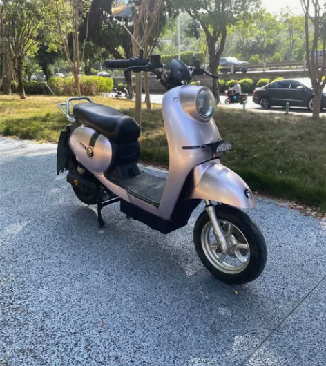 品牌欧驹新国标电动车,自己用的车子,前后双...