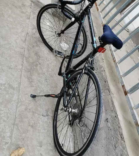 美利达GB3565公路自行车，送一内两外轮...