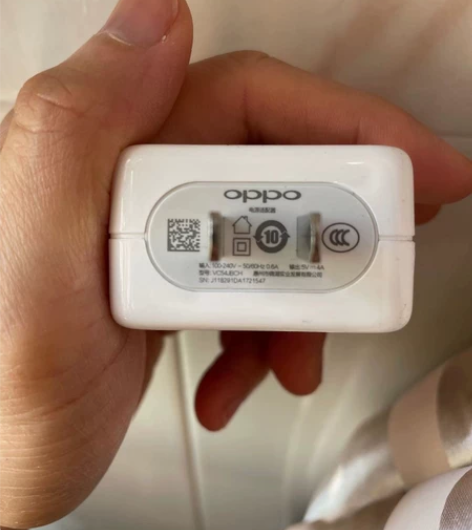 二手oppo闪充r17充电器5v4a充电头...