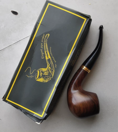 实木烟斗闲置。有收藏爱好者可入。 感兴趣的...