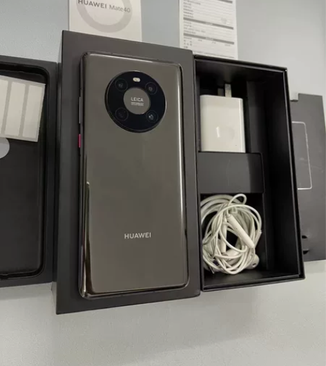 华为Mate40 5G 8+256G 亮黑...