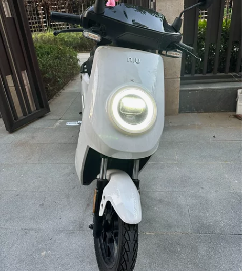 小牛电动MQi2青春版新国标智能男女通勤电...