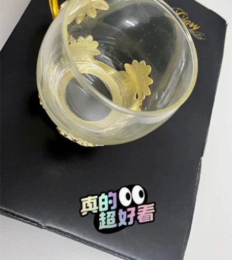 琉璃珐琅鲜花杯，独特风格设计。雍容华贵又不...