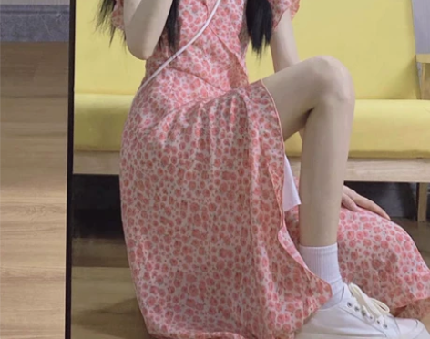 ?法式初恋小个子碎花连衣裙显瘦 收腰长裙，...