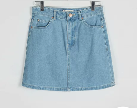 C＆A简约基础款A字裙女 感兴趣的话点“我...