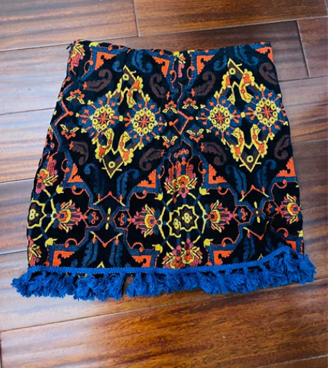 ZARA民族风短裙 尺码28 八成新 感兴...