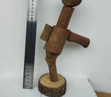 原木拼接小雕塑摆件 瑕疵声明：本品为原木手...