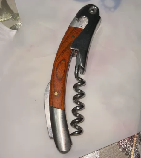 红酒开瓶器 感兴趣的话点“我想要”和我私聊吧～