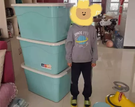 【亏本清仓40】巨大号塑料收纳箱装衣服家用...