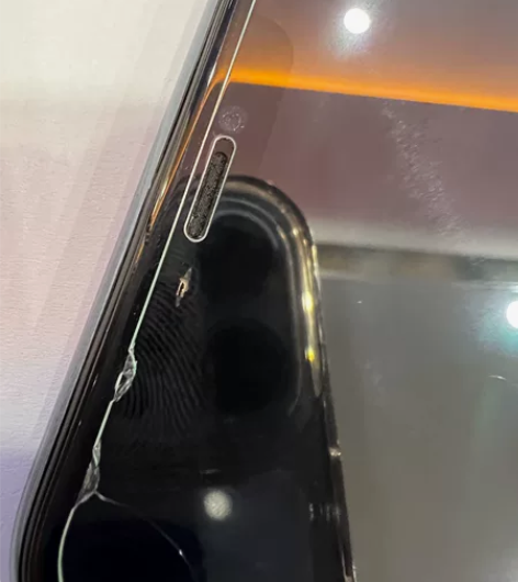 11promax 256美版无锁 1.后面...