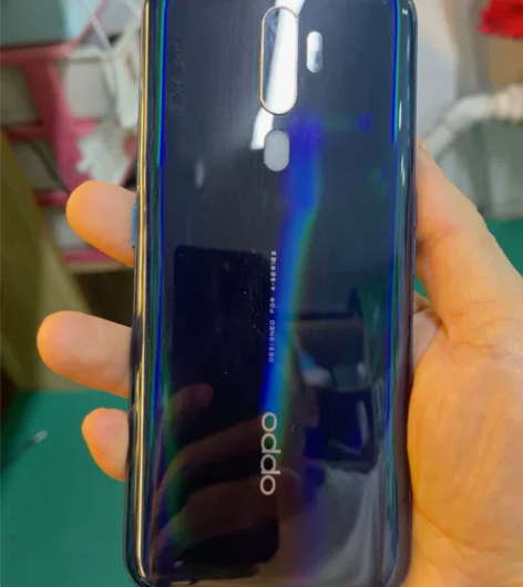 oppo a11 4+128g.外表新，前...